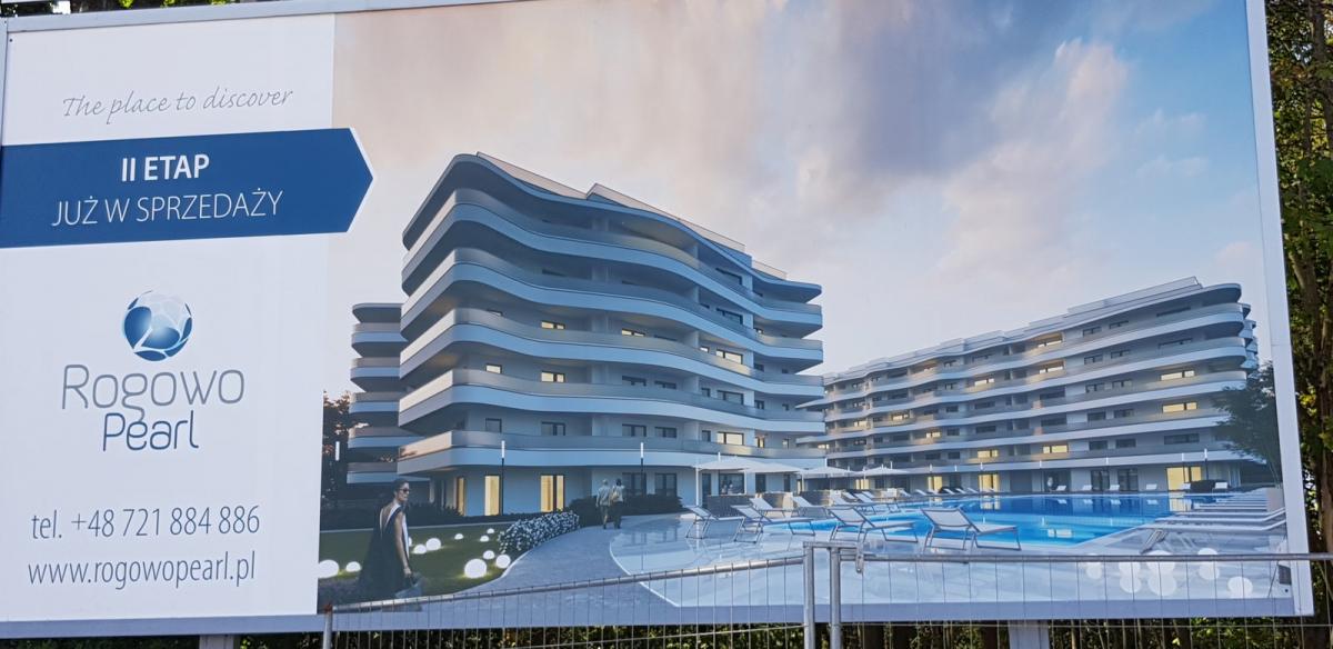 Okna Martom w ośrodku Pearl w Rogowie